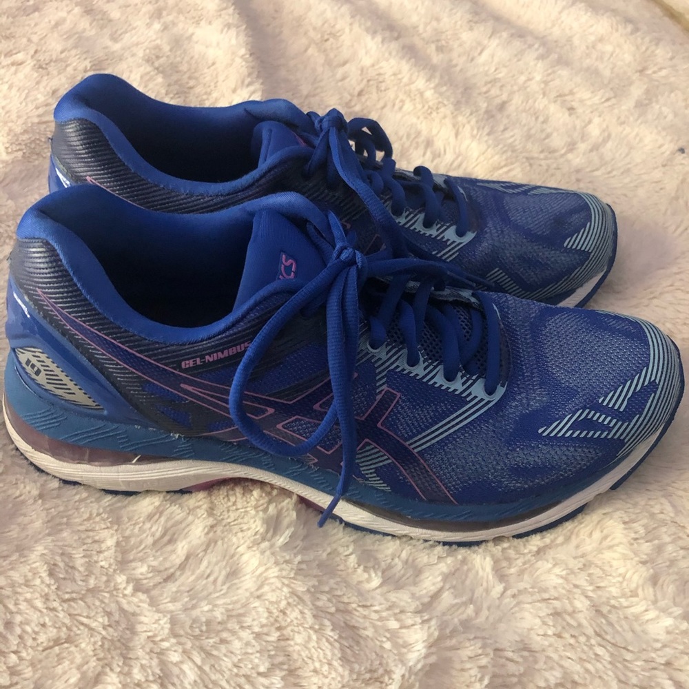 ASICS Women's Gel-Nimbus 19